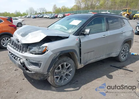2020 Jeep Compass Trailhawk 4X4 z USA, uszkodzony, nr VIN 3C4NJDDB4LT171685
